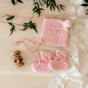 Snuggle Hunny Kids Merino Wool Bonnet & Booties Pink