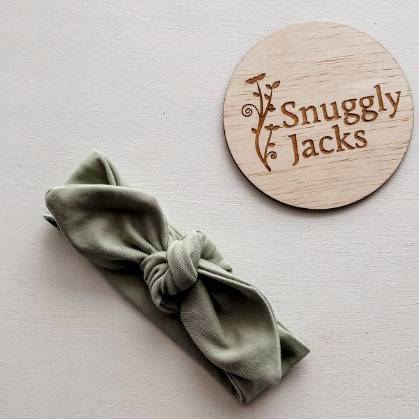 Snuggly Jacks Top Knot Sage