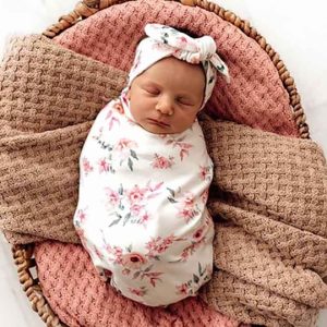 Snuggle Hunny Kids Baby Swaddle & Topknot Set Camille