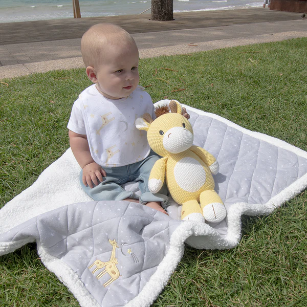 Living Textiles Noah the Giraffe1 Living Textiles Noah the Giraffe