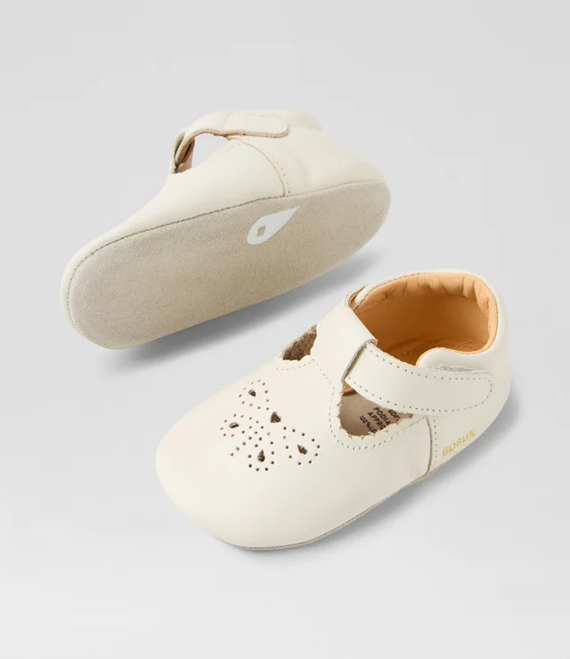 Bobux Soft Sole Flutterheart Infant White Leather Flat Shoes 1 Bobux Soft Sole Flutterheart Infant White Leather Flat Shoes - Image 3