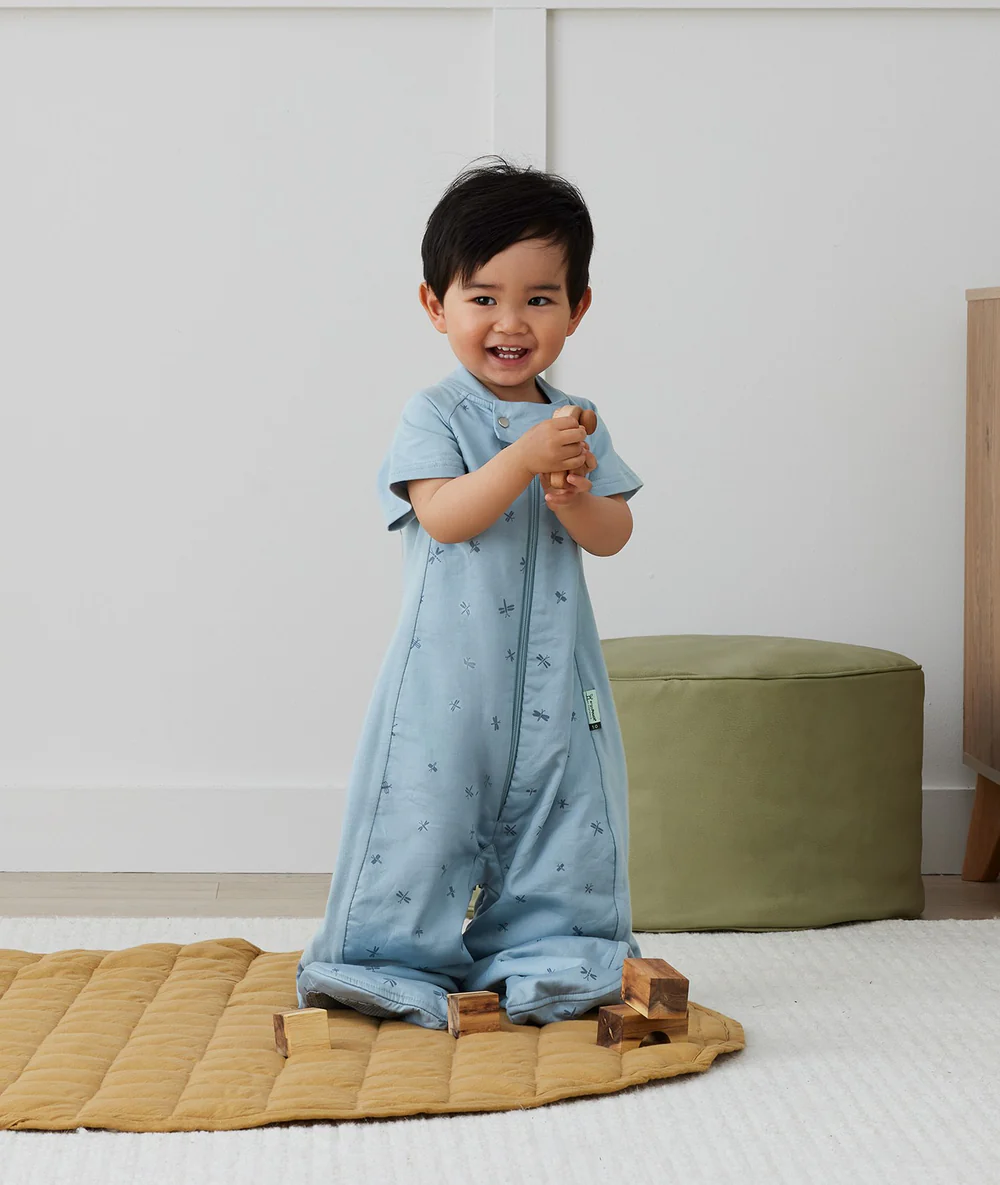 ErgoPouch Sleep Suit Bag 1 Tog Dragonflies Short Sleeve3 ErgoPouch Sleep Suit Bag 1 TOG Dragonflies Short Sleeve - Image 3