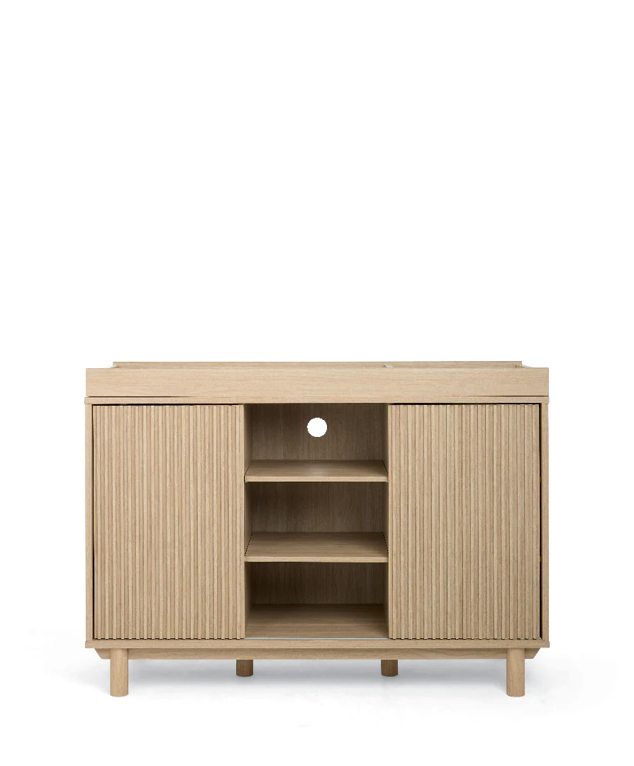 DCOKQ1400_02_2_Oska_Wide_Dresser_Changer_1024x1024@2x Mamas & Papas Oska Nursery Package - Image 4