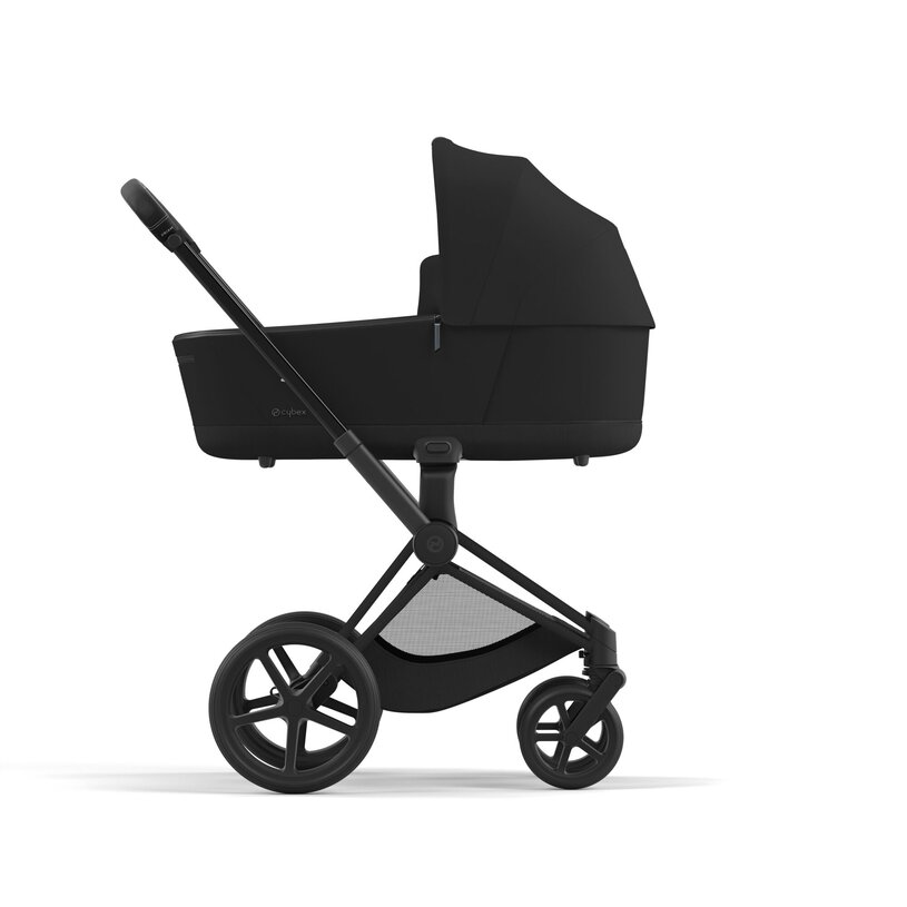 CYBEX PRIAM PRAM CHASSIS BLACK3 Cybex Priam Pram Matt Black Frame Midnight Blue Seat Pack Package - Floor Model - Image 4
