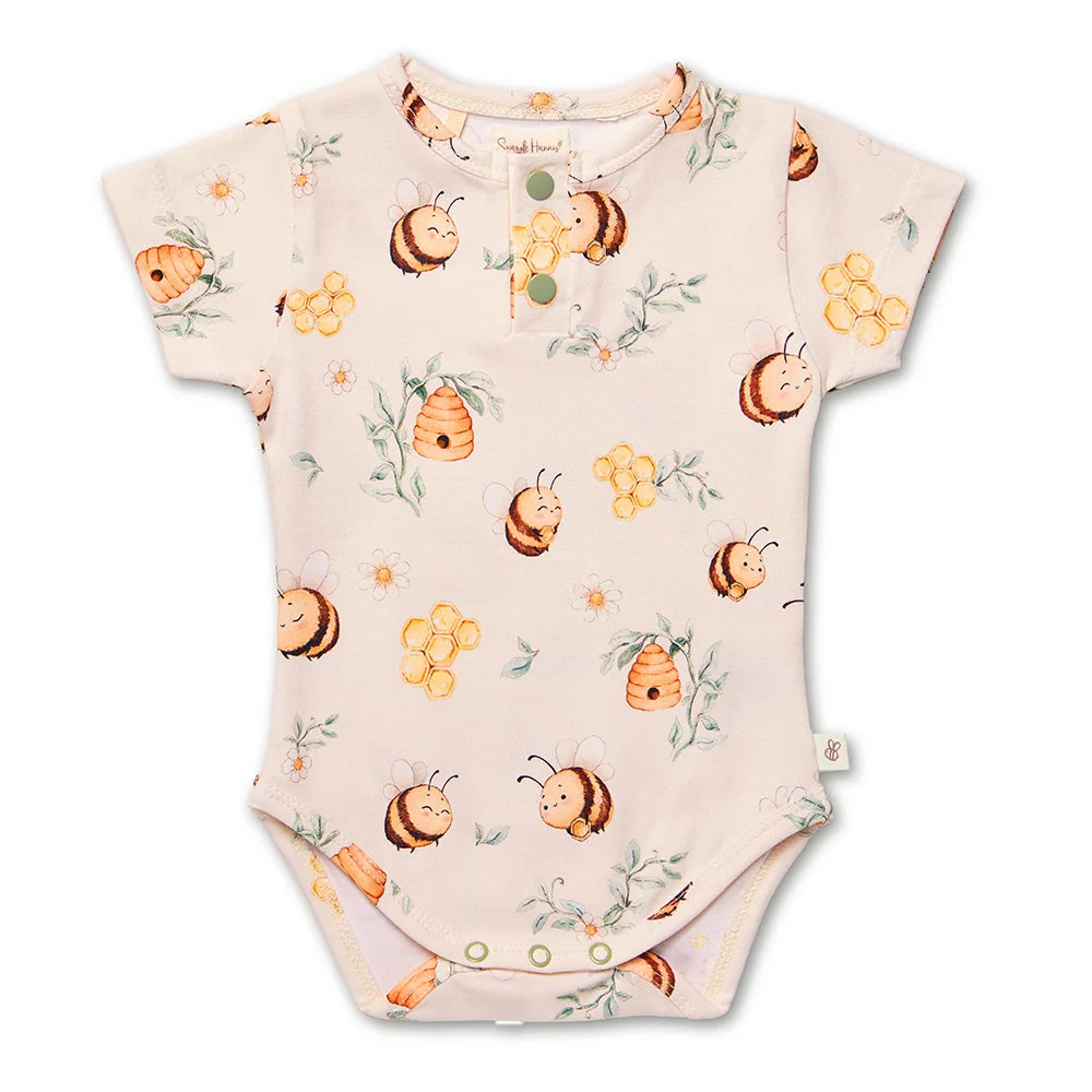 Snuggle Hunny Bumblebees Short Sleeve Organic Bodysuit Snuggle Hunny Bumblebees Short Sleeve Organic Bodysuit